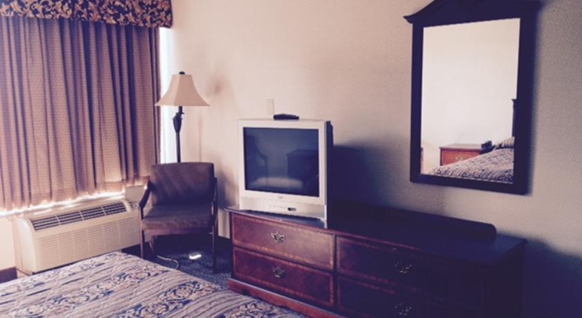 Wynnwood Plaza Hotel - Newport News Luaran gambar